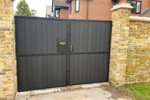 Automated driveway gates Milton Keynes